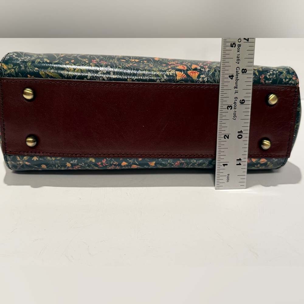 Patricia Nash Tuscan Field Collection Floral Patterned Crossbody W/Gold Accents - Picture 14 of 17